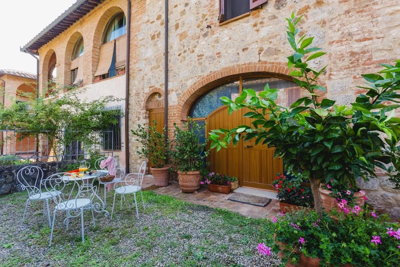 Agriturismo Andreini Villa Corsano  Farm stay Corsano (Tuscany)